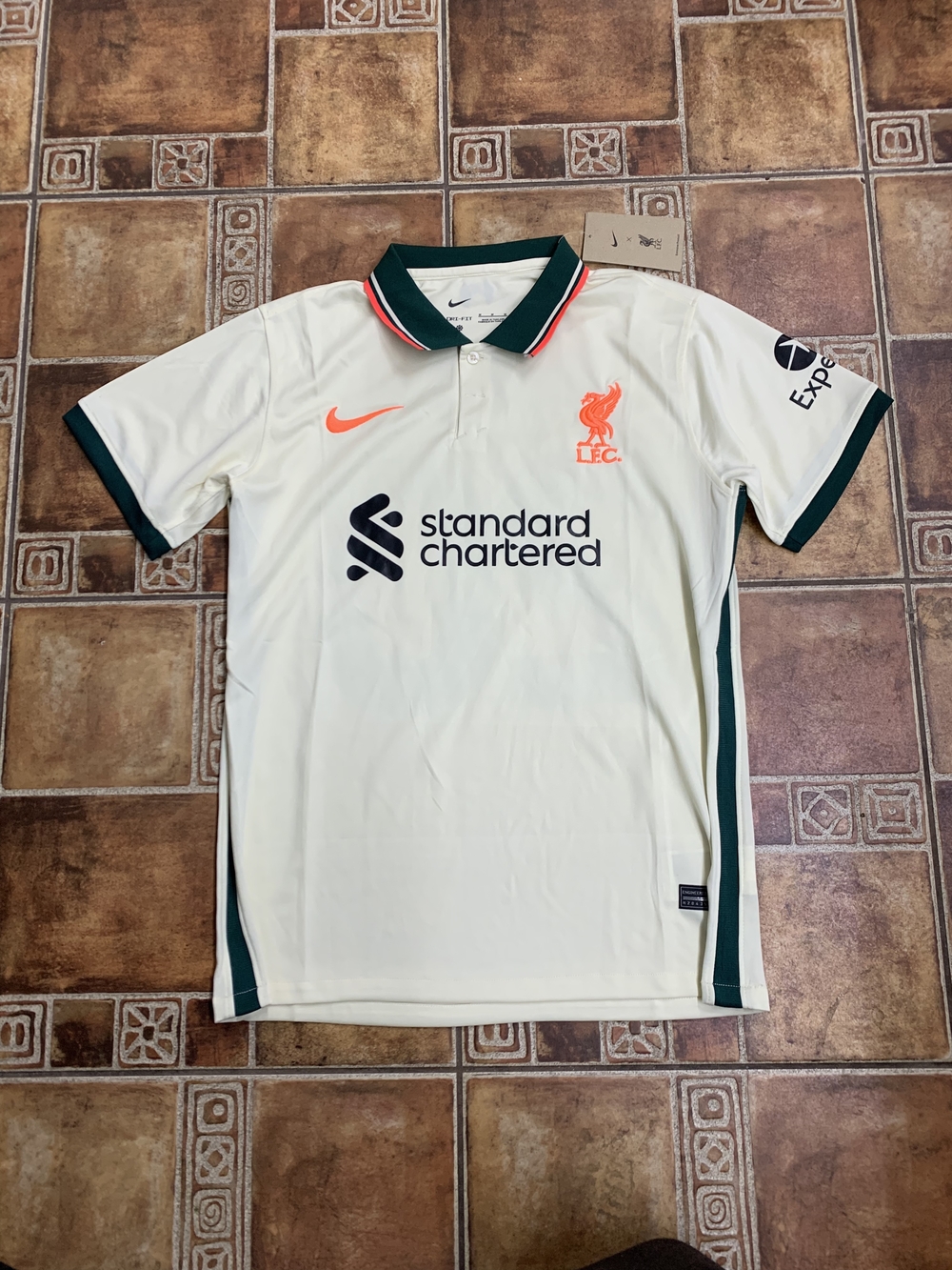 Nike Liverpool 2022/23 Away Jersey Size M